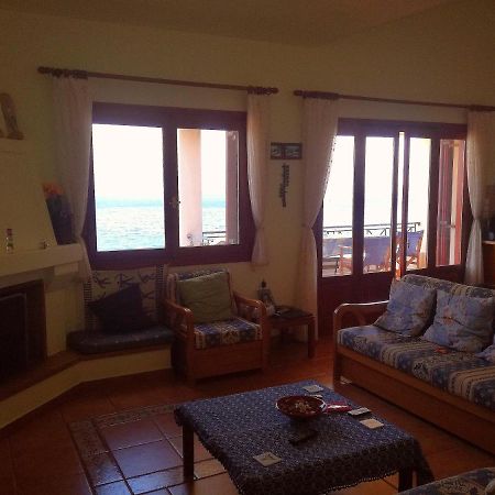 Lazy Farm Villa Prasinon Luaran gambar